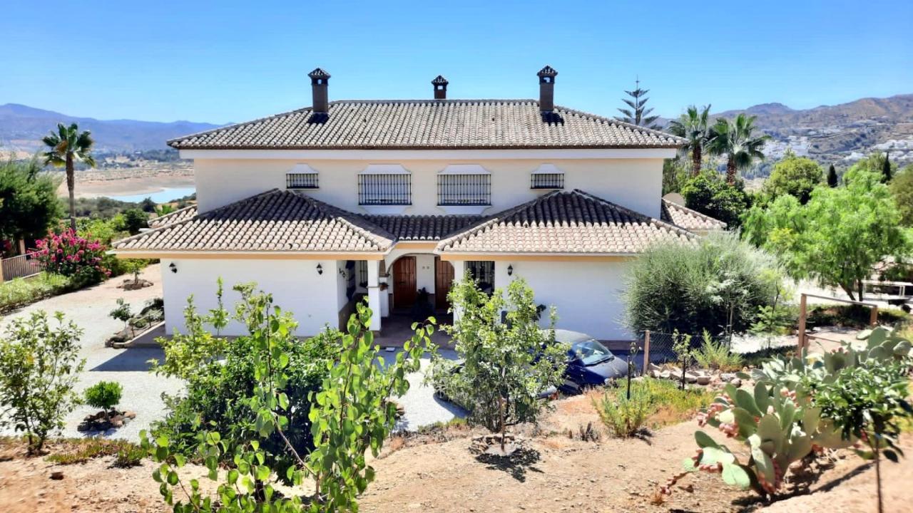 Casa Nuestro Sueno Bed and Breakfast Viñuela Eksteriør billede